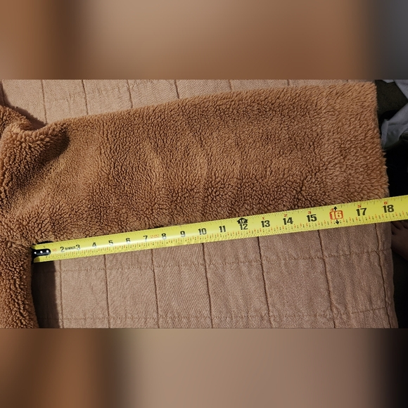GAP Brown Teddy Fluffy Coat Size Medium - Picture 5 of 10